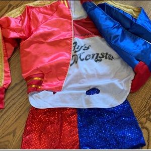 Harley Quinn Halloween costume size small w/ acces